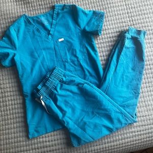 Figs Scrubs Set